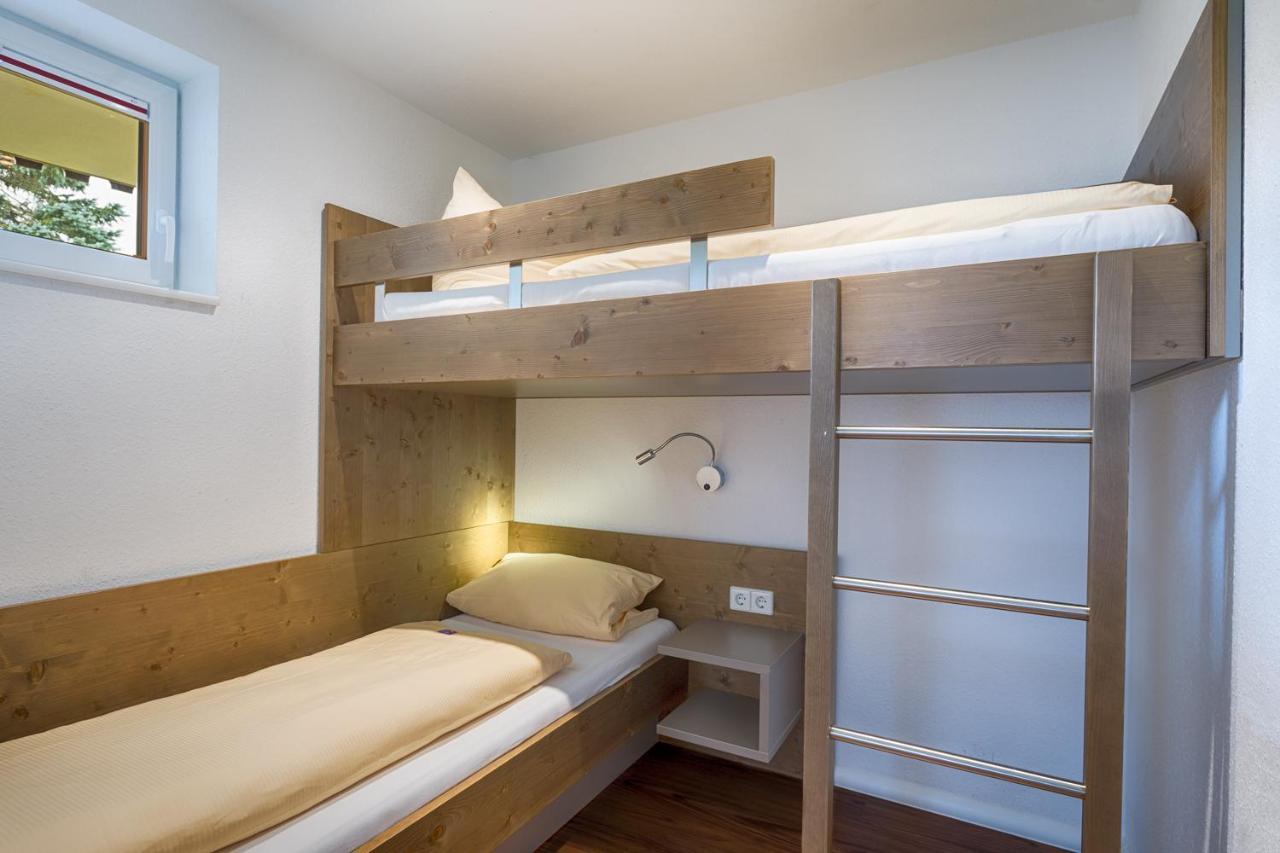 Hotel Zum Loewen - Unteres Wirtshaus Titisee-Neustadt Kültér fotó